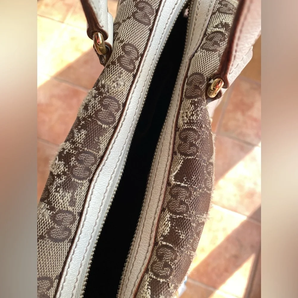 Gucci GG Charmy Boston Bag with dust bag Monogram Canvas leather trim Handbag - Picture 10 of 17